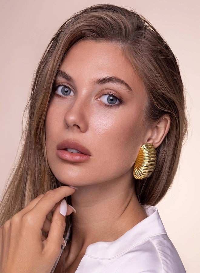 Sngia Large 18K gold plated Chunky Clip on Statement Earrings for Women, Bold Handmade Exaggerated Trendy Seashell Ribbed Jewelry Gifts, Curved Half Circle Textured Summer Beach Fashion Earrings Accessories, Big Vintage Irregular Hammered Thick Circular Nickle Free Cuff Huggie Earrings. - Image 3